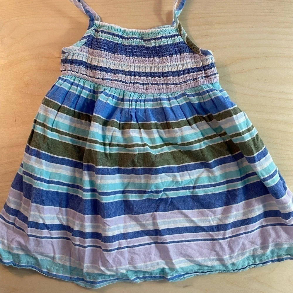Old Navy Dress size 5T (DE)